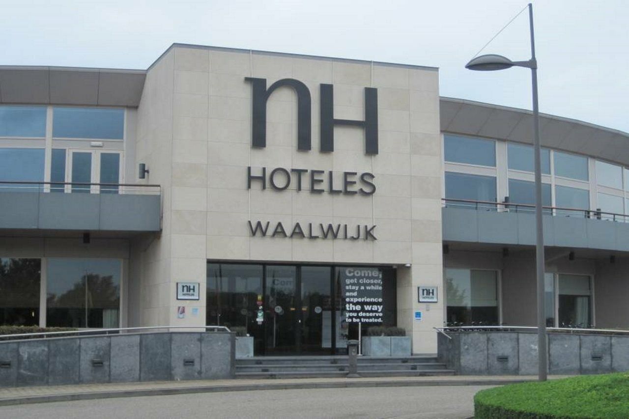 Nh Waalwijk Hotel Екстериор снимка